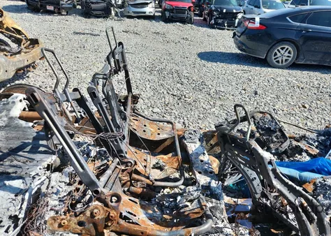 2023 Ford F150 Supercrew из США, поврежденный, VIN 1FTFW1E59PKE06876